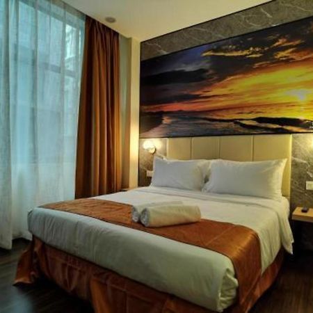 Kingston Hotel Κότα Κιναμπαλού Εξωτερικό φωτογραφία