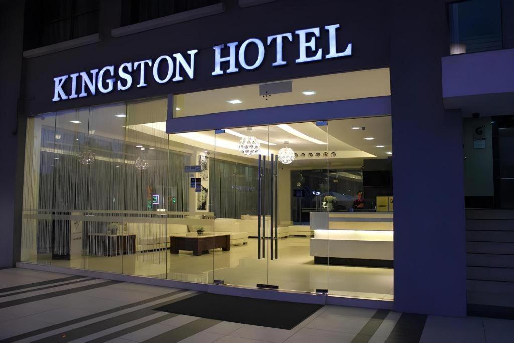 Kingston Hotel Κότα Κιναμπαλού Εξωτερικό φωτογραφία