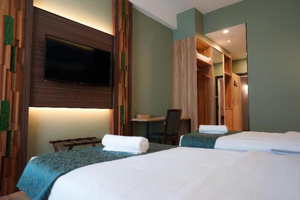 Kingston Hotel Κότα Κιναμπαλού Εξωτερικό φωτογραφία