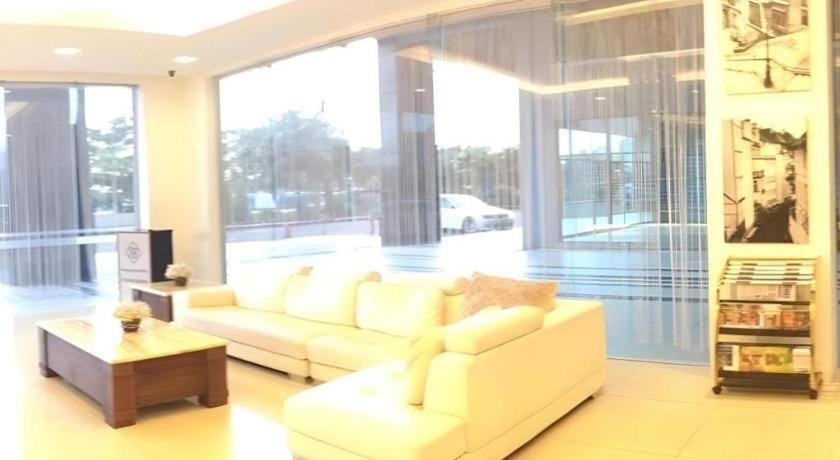 Kingston Hotel Κότα Κιναμπαλού Εξωτερικό φωτογραφία