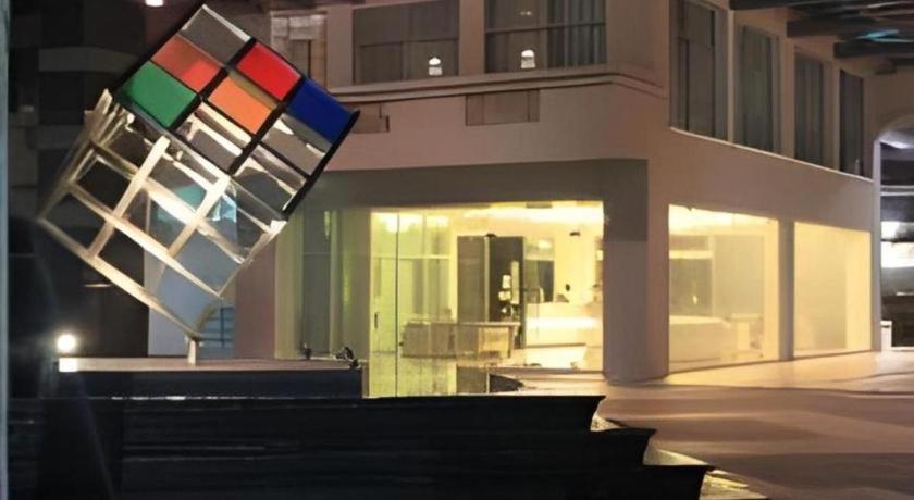 Kingston Hotel Κότα Κιναμπαλού Εξωτερικό φωτογραφία